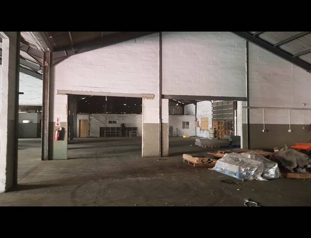 1,225M² FACTORY SOLD IN BLACKHEATH INDUSTRIAL
